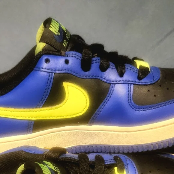 Nike Kids Sneakers - Blue, Black, and Neon Yellow - Picture 2 of 6